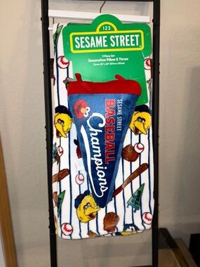 Sesame Street Baseball Champions Throw Blanket & Pillow Set Big Bird Elmo NWT